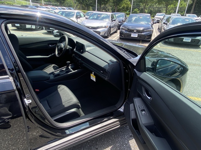 new 2025 Honda Accord car, priced at $31,710
