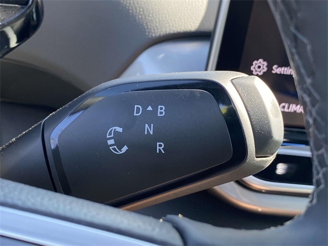 new 2025 Volkswagen ID.4 car, priced at $60,611
