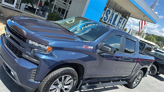 used 2021 Chevrolet Silverado 1500 car, priced at $33,880