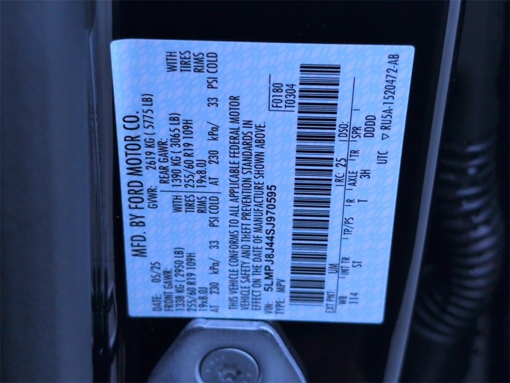 new 2025 Lincoln Nautilus car, priced at $55,234