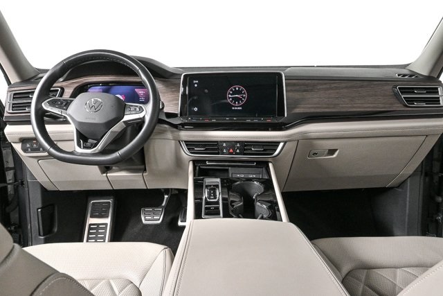 used 2024 Volkswagen Atlas car, priced at $39,900
