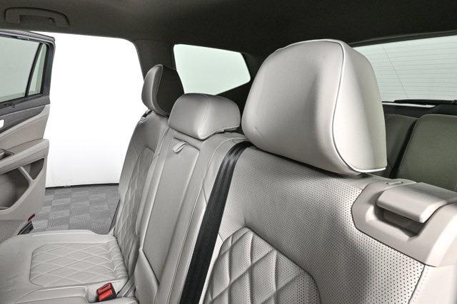 used 2024 Volkswagen Atlas car, priced at $39,900