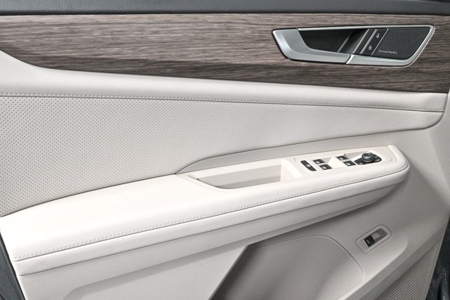 used 2024 Volkswagen Atlas car, priced at $39,900