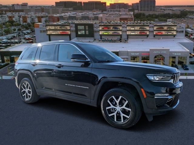 used 2024 Jeep Grand Cherokee car, priced at $27,831