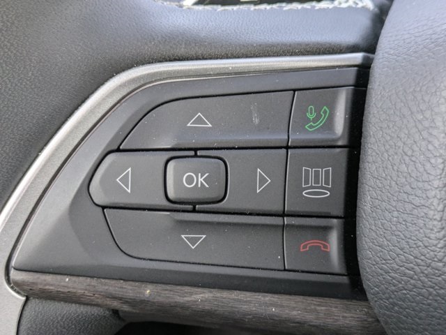 used 2024 Jeep Grand Cherokee car, priced at $27,831