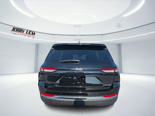used 2024 Jeep Grand Cherokee car, priced at $27,831