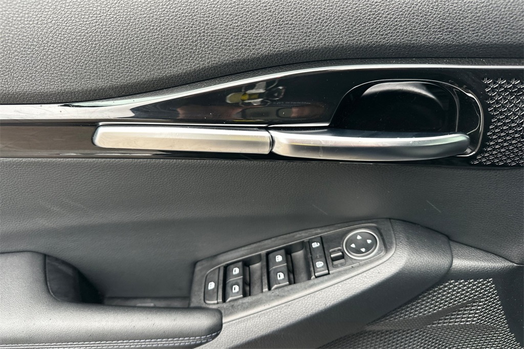 used 2023 Kia Seltos car, priced at $22,920