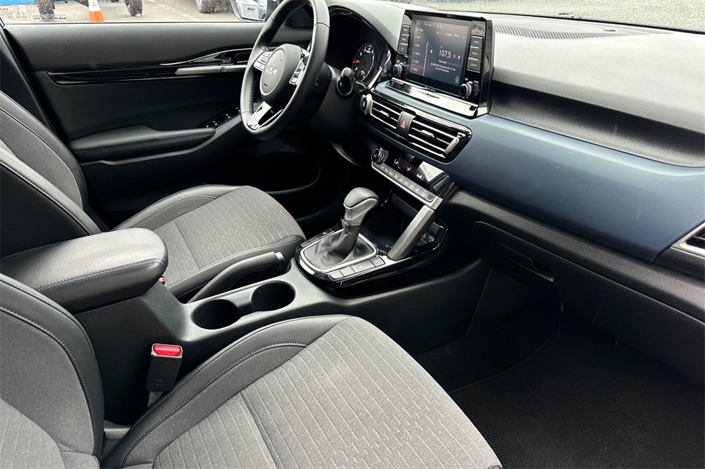 used 2023 Kia Seltos car, priced at $22,920