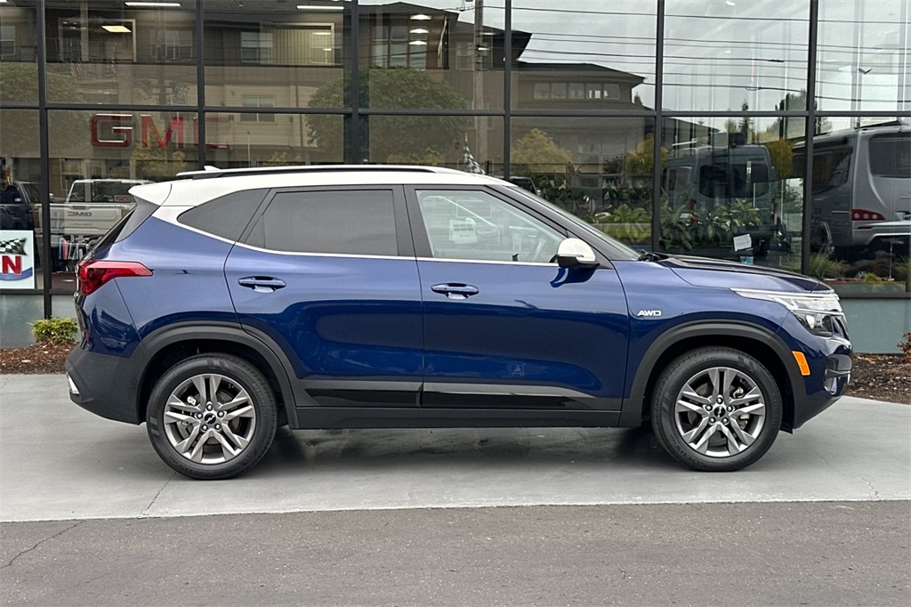 used 2023 Kia Seltos car, priced at $22,920