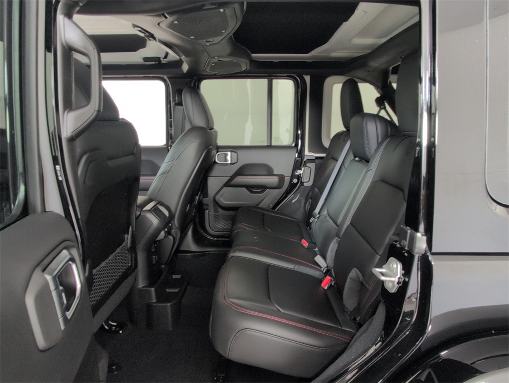 new 2025 Jeep Wrangler car, priced at $55,630
