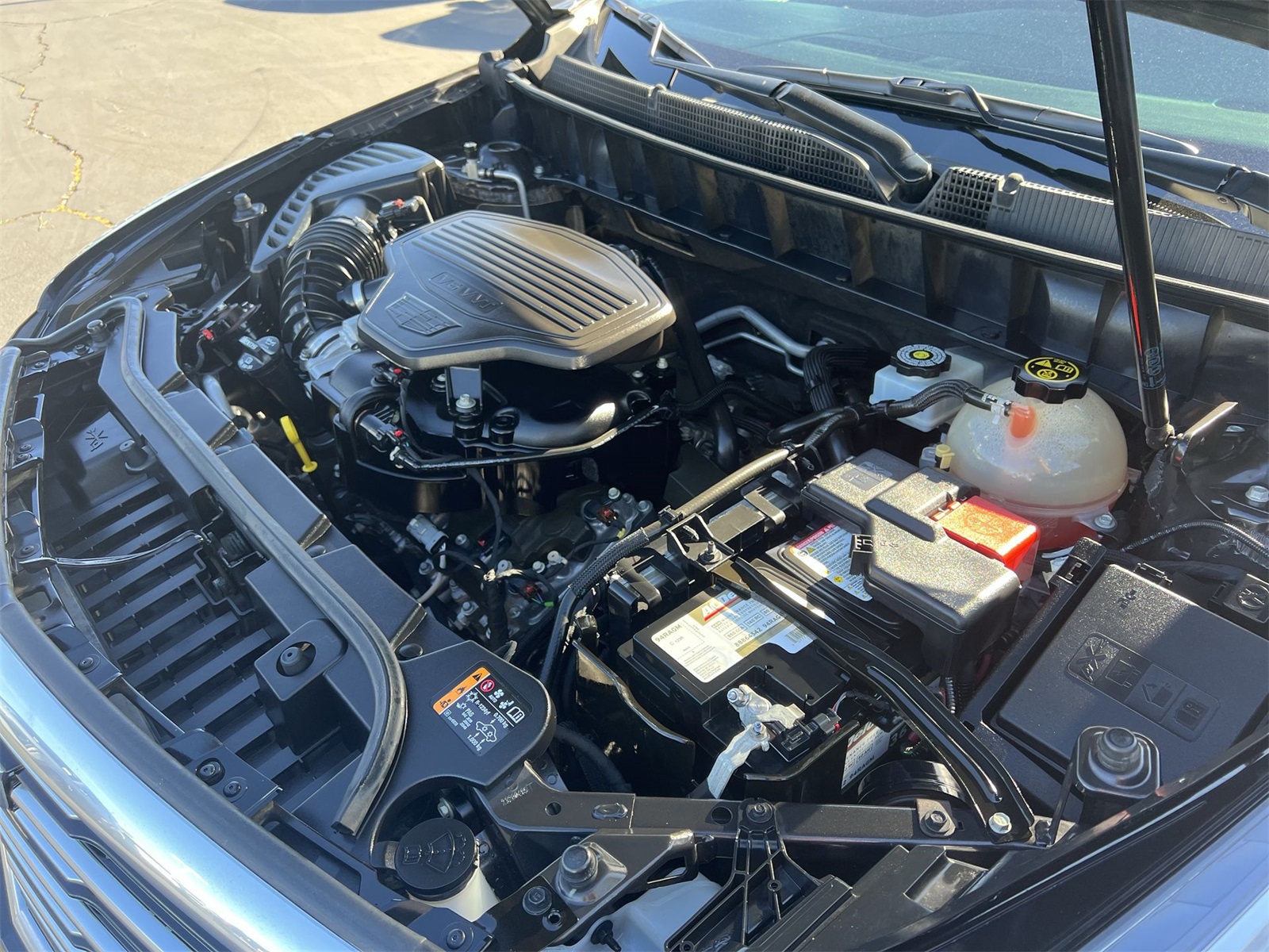 used 2019 Cadillac XT5 car, priced at $23,991