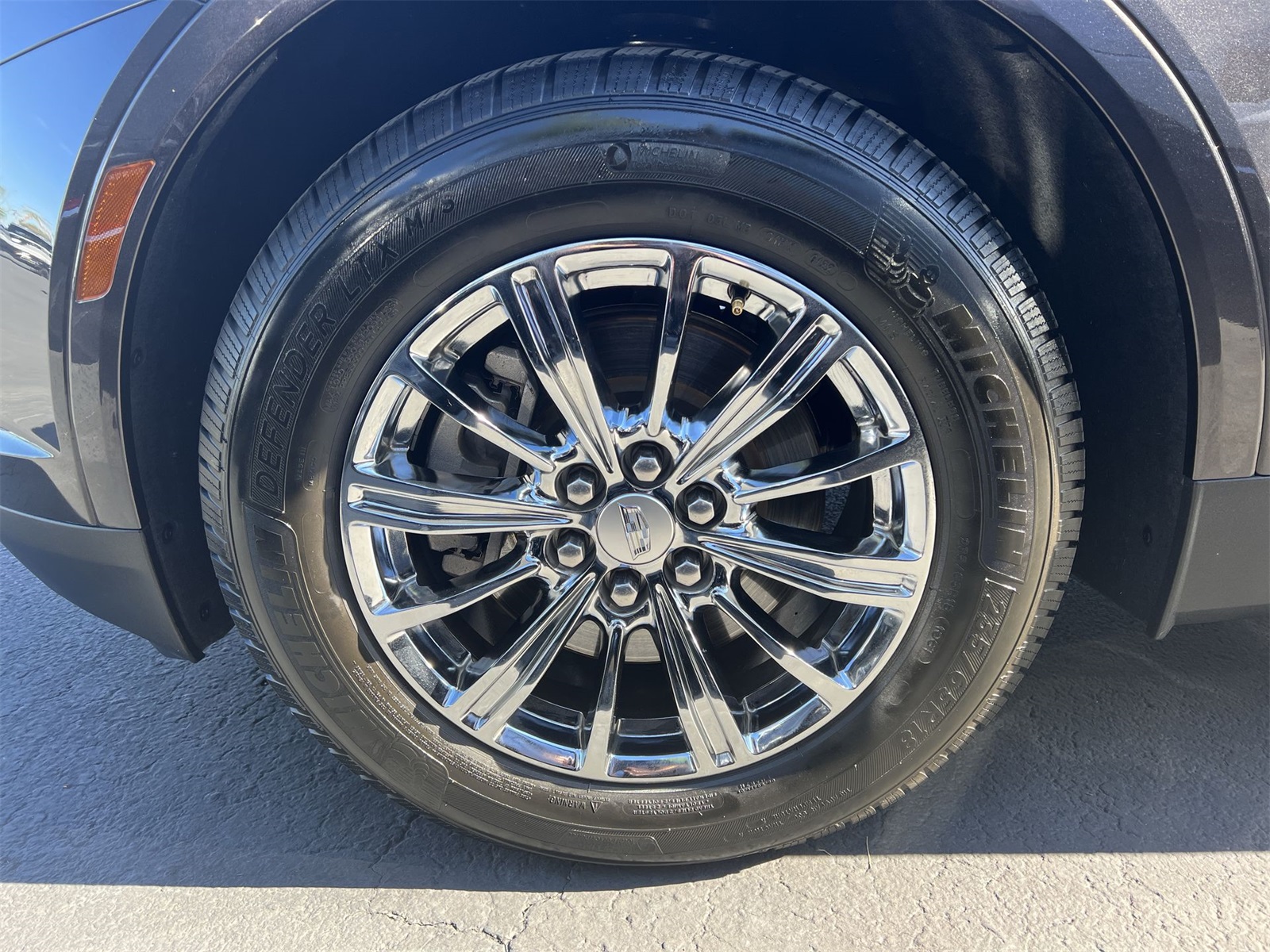 used 2019 Cadillac XT5 car, priced at $23,991