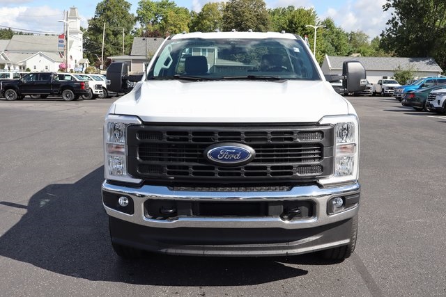 new 2025 Ford F-350SD car, priced at $49,173