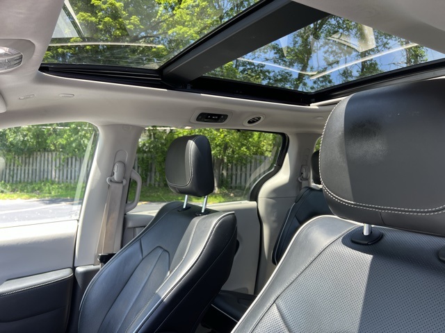 used 2022 Chrysler Pacifica car, priced at $31,788