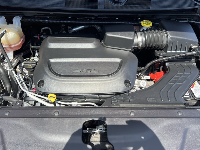 used 2022 Chrysler Pacifica car, priced at $31,788