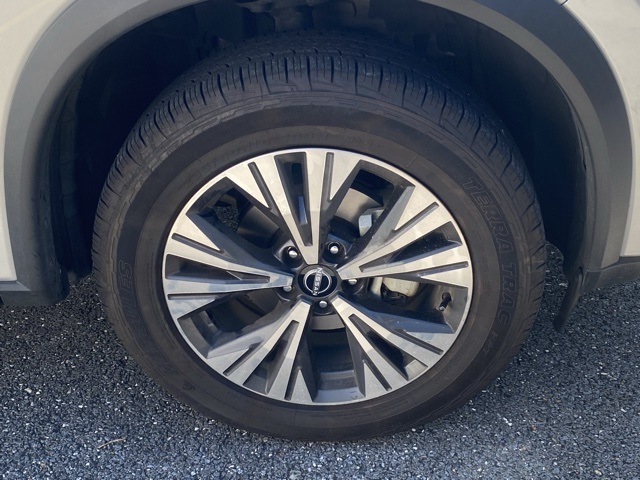 used 2023 Nissan Rogue car, priced at $20,995