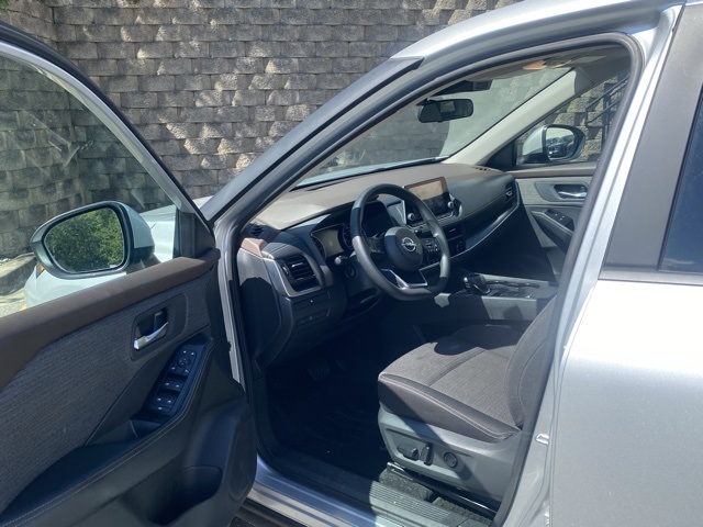 used 2023 Nissan Rogue car, priced at $20,995