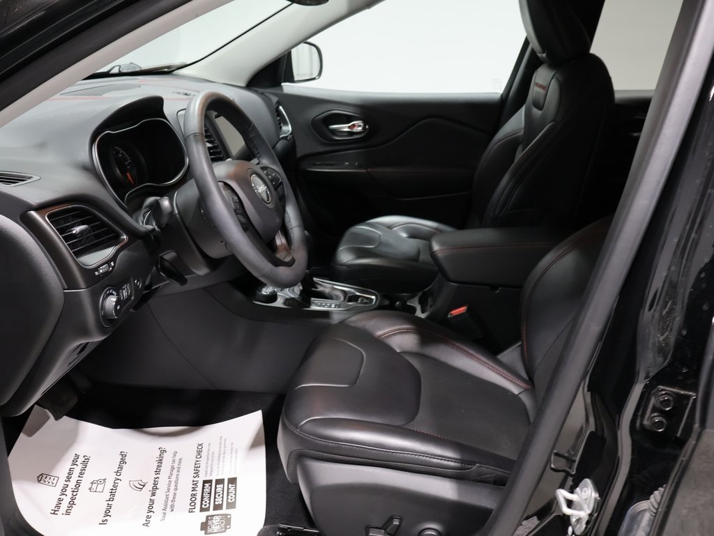 used 2022 Jeep Cherokee car, priced at $25,500