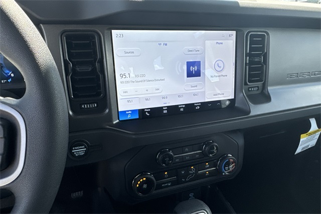 new 2025 Ford Bronco car, priced at $41,981