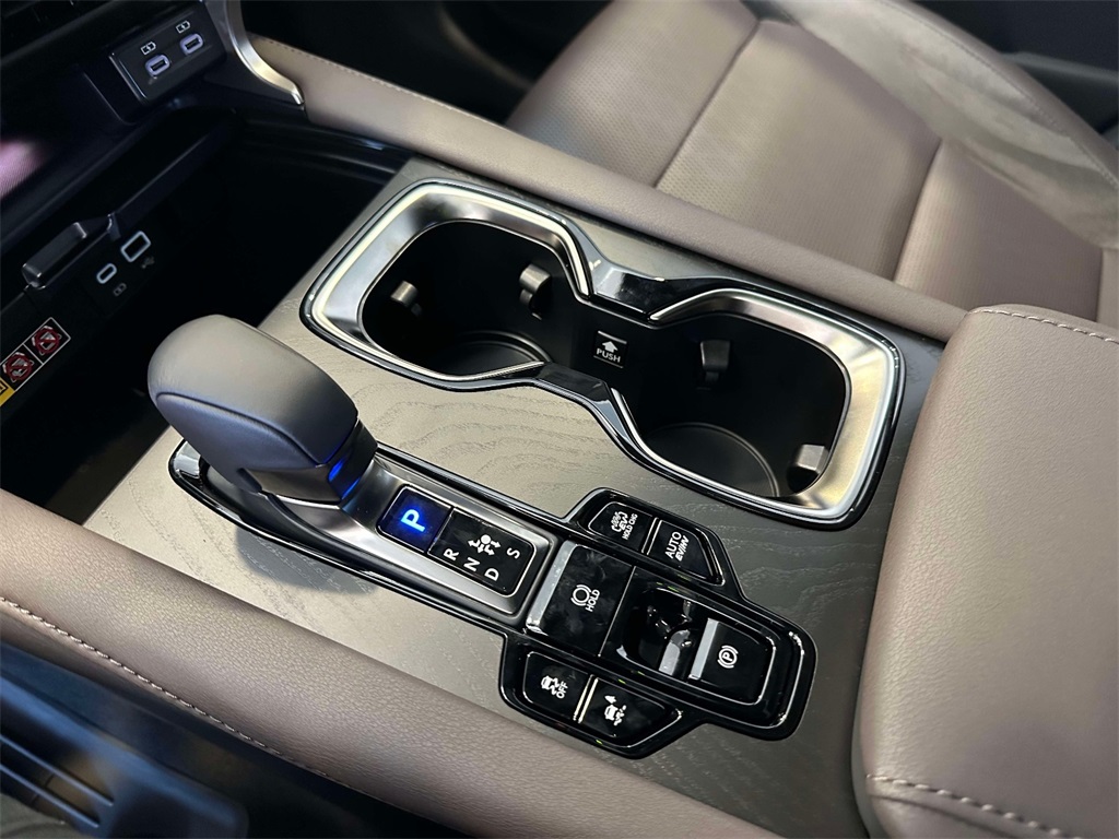 new 2025 Lexus RX car, priced at $77,604