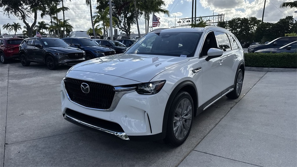 new 2025 Mazda CX-90 car, priced at $46,654