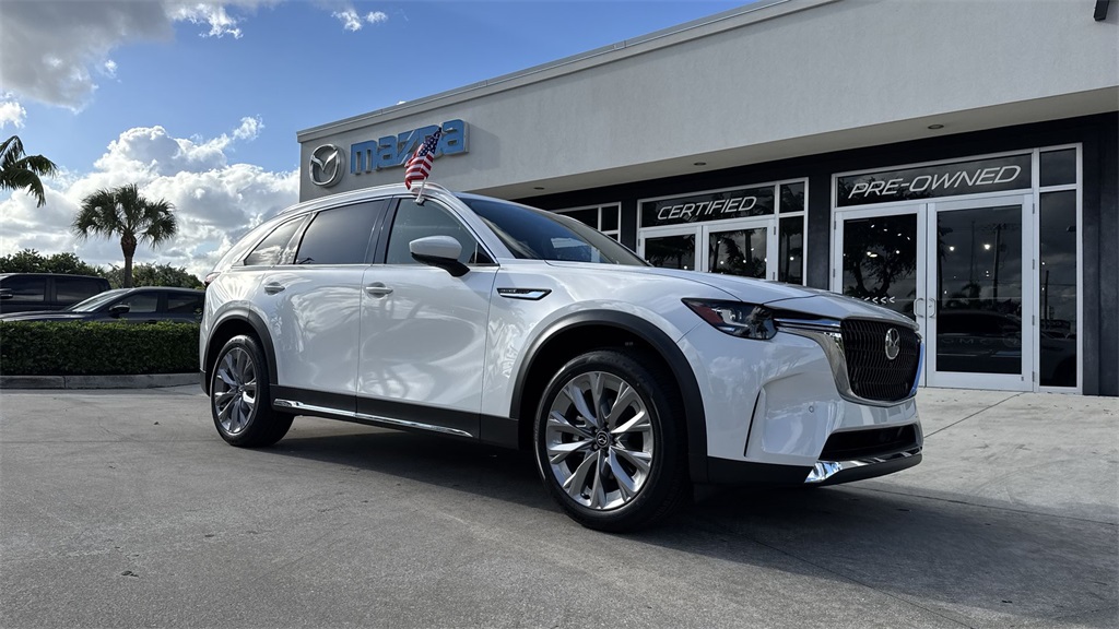 new 2025 Mazda CX-90 car, priced at $46,654