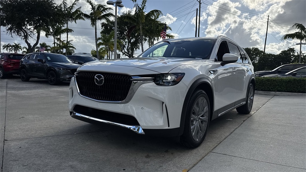new 2025 Mazda CX-90 car, priced at $46,654