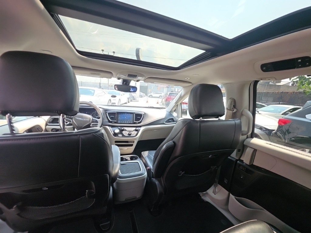 used 2019 Chrysler Pacifica car, priced at $16,895
