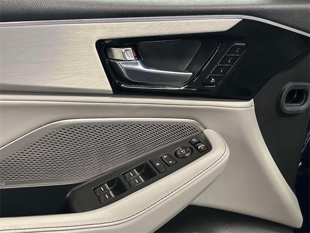 used 2023 Acura MDX car, priced at $40,136