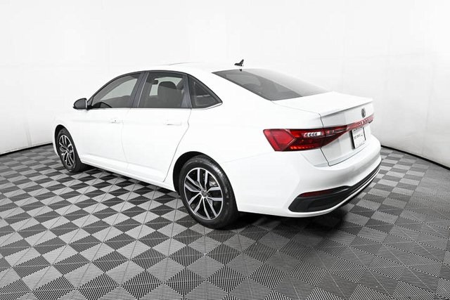 new 2025 Volkswagen Jetta car, priced at $27,654