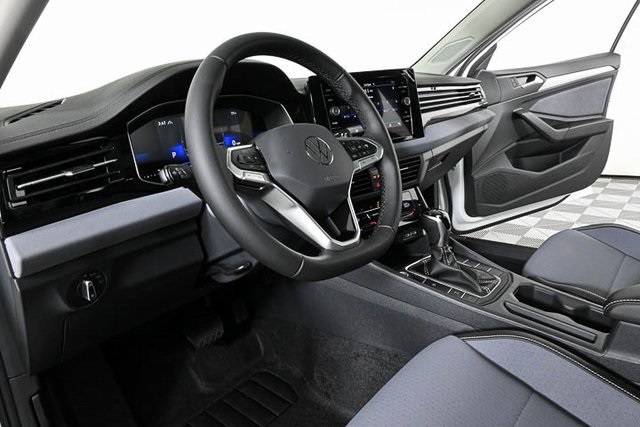 new 2025 Volkswagen Jetta car, priced at $27,654