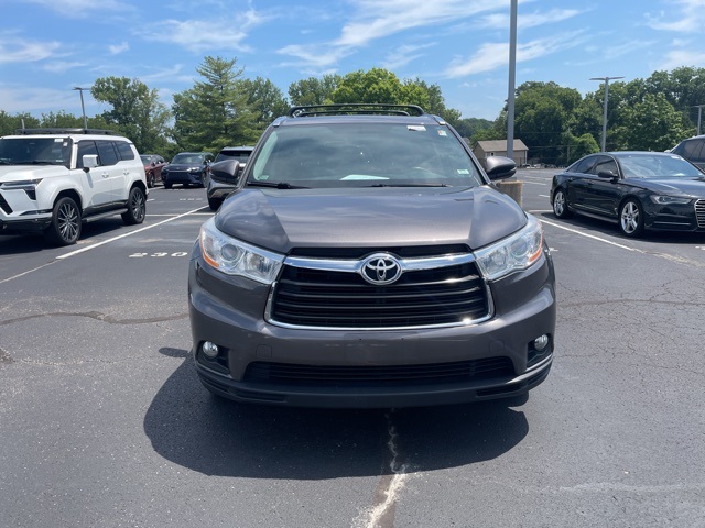 used 2014 Toyota Highlander car, priced at $16,940