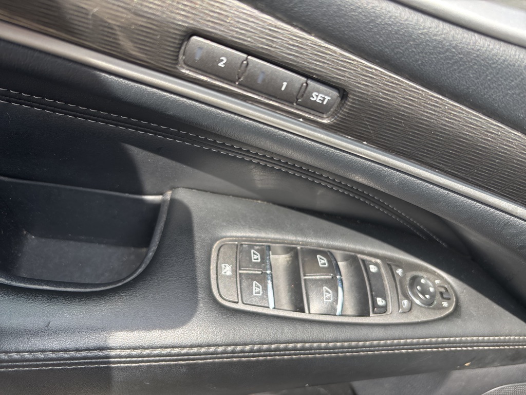 used 2018 INFINITI QX60 car, priced at $17,000