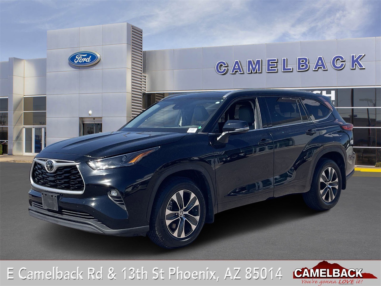 used 2022 Toyota Highlander car, priced at $31,783