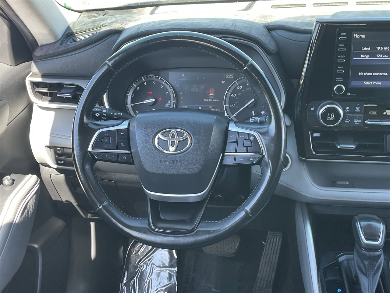used 2022 Toyota Highlander car, priced at $31,783
