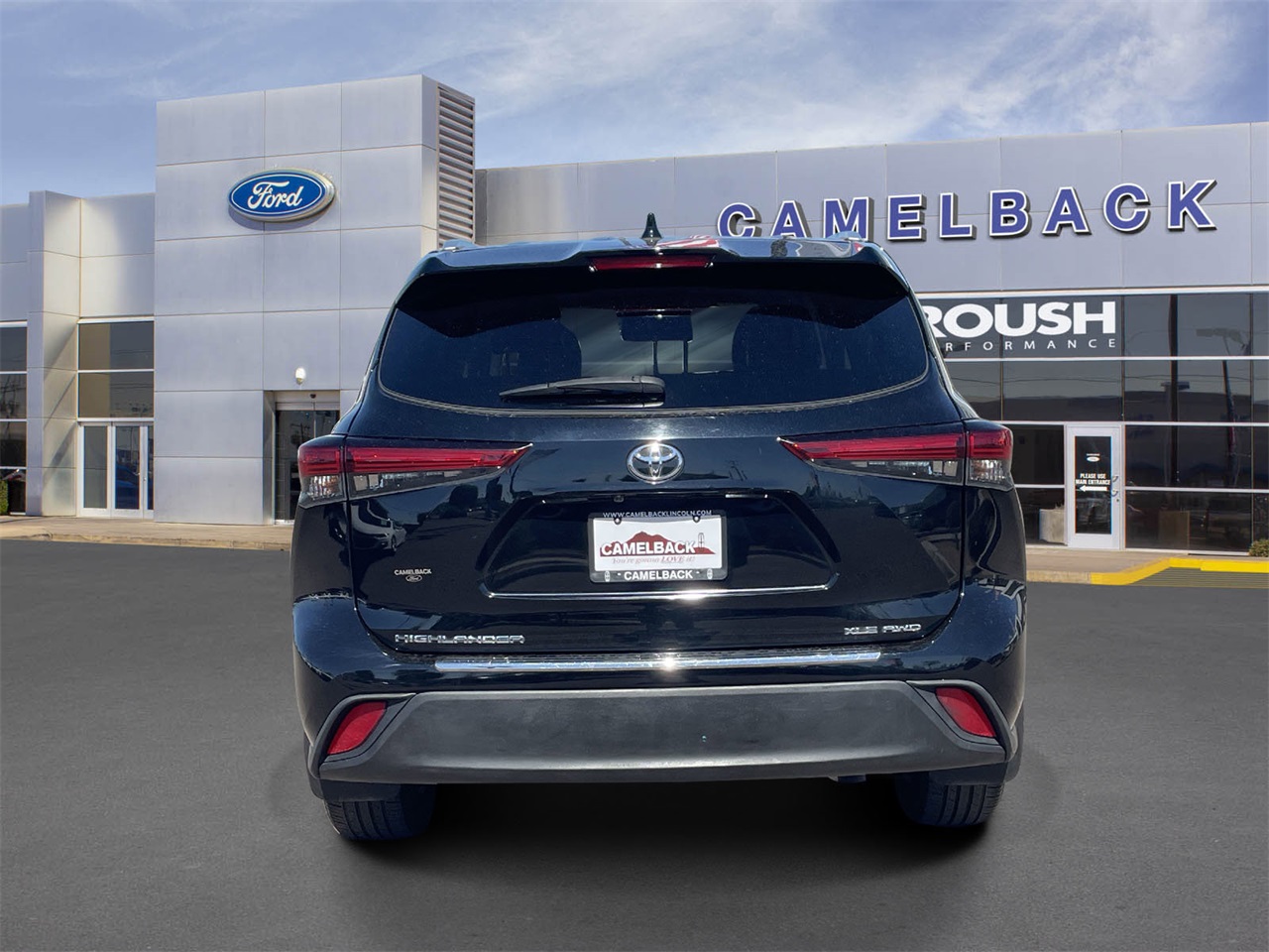 used 2022 Toyota Highlander car, priced at $31,783