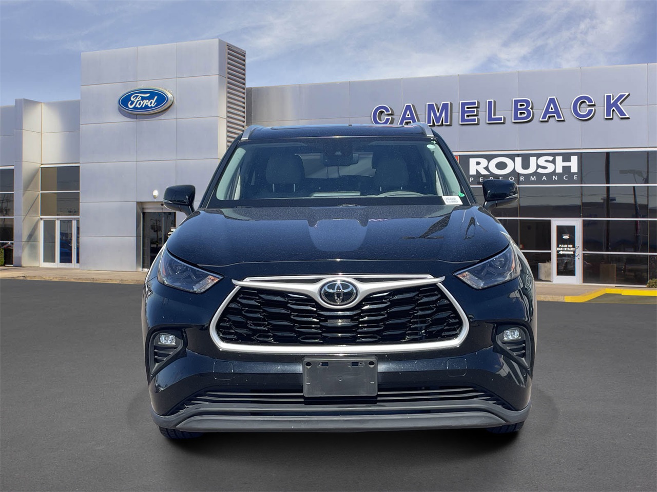 used 2022 Toyota Highlander car, priced at $31,783