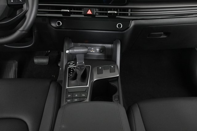 new 2026 Kia Sportage car, priced at $33,938