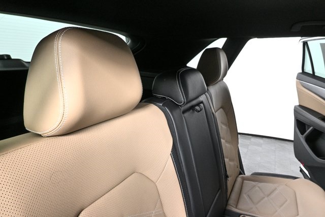 used 2024 Volkswagen Atlas Cross Sport car, priced at $32,000