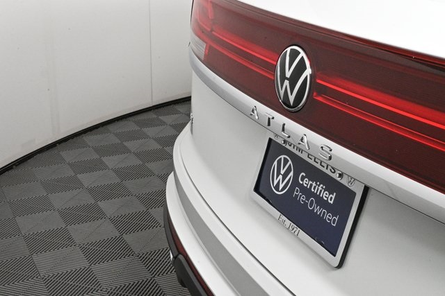 used 2024 Volkswagen Atlas Cross Sport car, priced at $32,000
