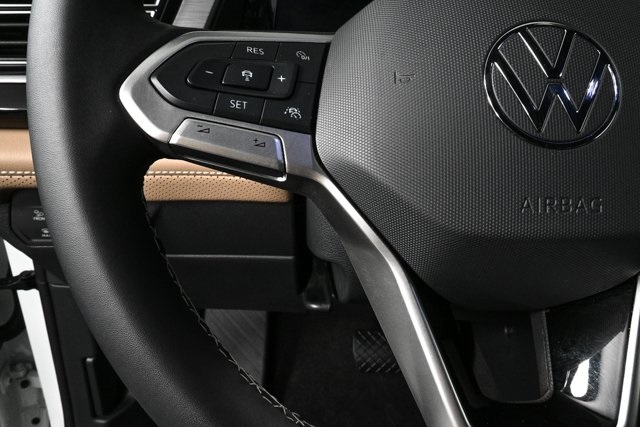 used 2024 Volkswagen Atlas Cross Sport car, priced at $32,000