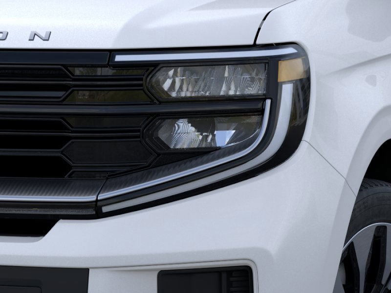 new 2025 Ford Expedition car, priced at $90,740