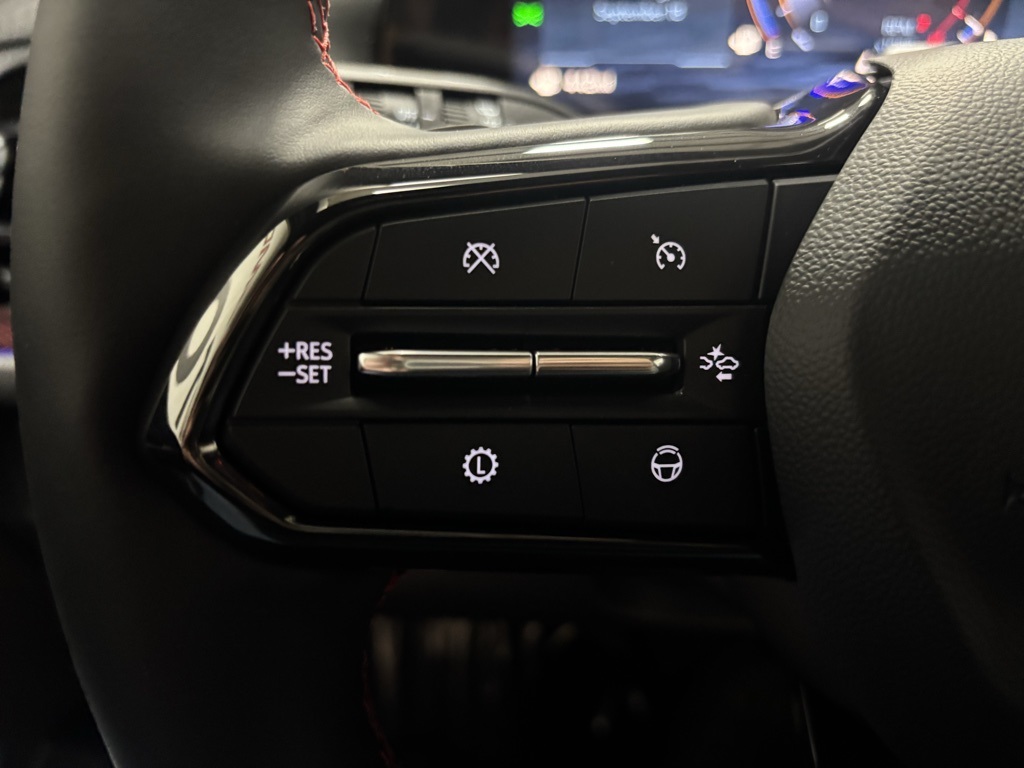 new 2026 Chevrolet Traverse car, priced at $58,036