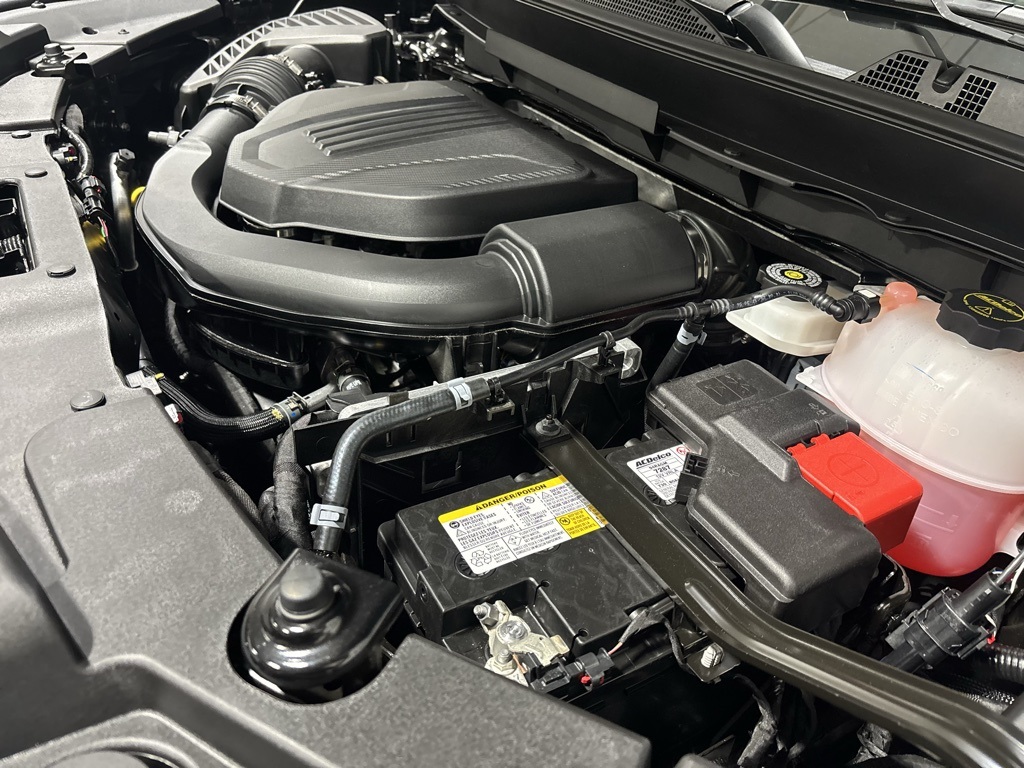 new 2026 Chevrolet Traverse car, priced at $58,036