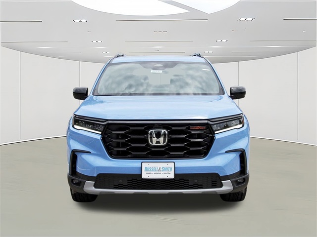 new 2025 Honda Pilot car, priced at $49,253
