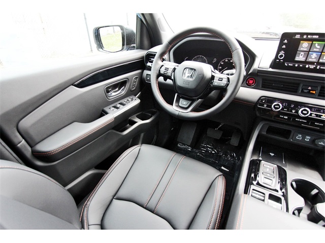 new 2025 Honda Pilot car, priced at $49,253