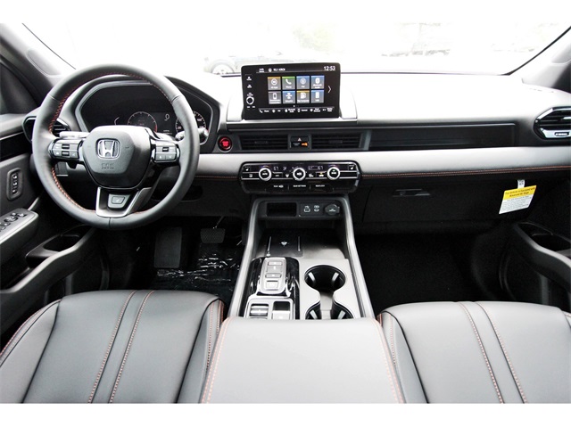 new 2025 Honda Pilot car, priced at $49,253