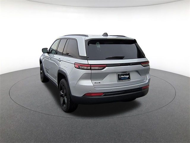 used 2024 Jeep Grand Cherokee car, priced at $32,911