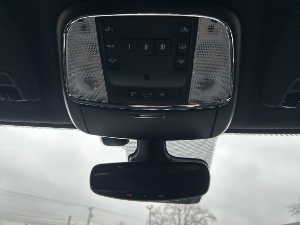 used 2018 Jeep Grand Cherokee car, priced at $18,499