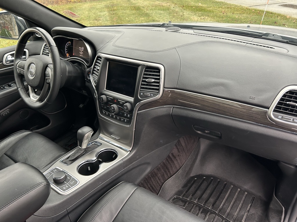 used 2018 Jeep Grand Cherokee car, priced at $18,499